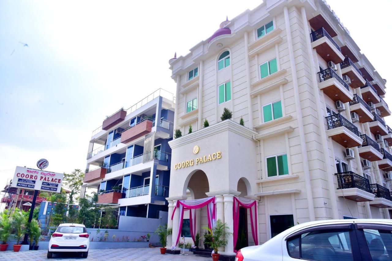 Hotel Coorg Palace Madikeri Exterior foto